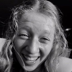 Meet your Posher, Cora